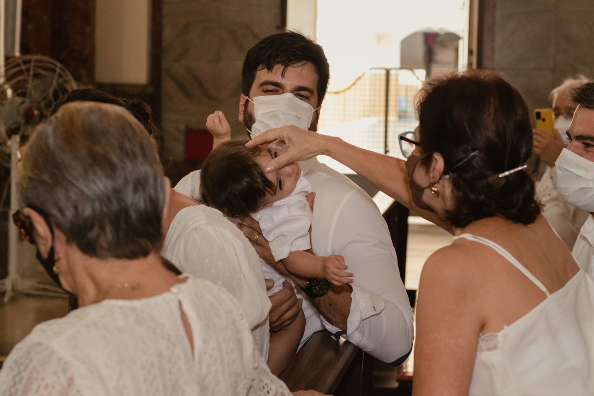 Foto Batizado de Theo e Sophia - Igreja do Salesiano, Recife Foto Batizado de Theo e Sophia - Igreja do Salesiano, Recife - Imagem 14