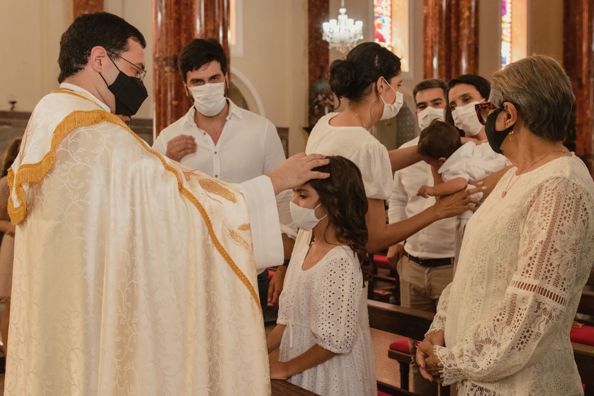Foto Batizado de Theo e Sophia - Igreja do Salesiano, Recife Foto Batizado de Theo e Sophia - Igreja do Salesiano, Recife - Imagem 34