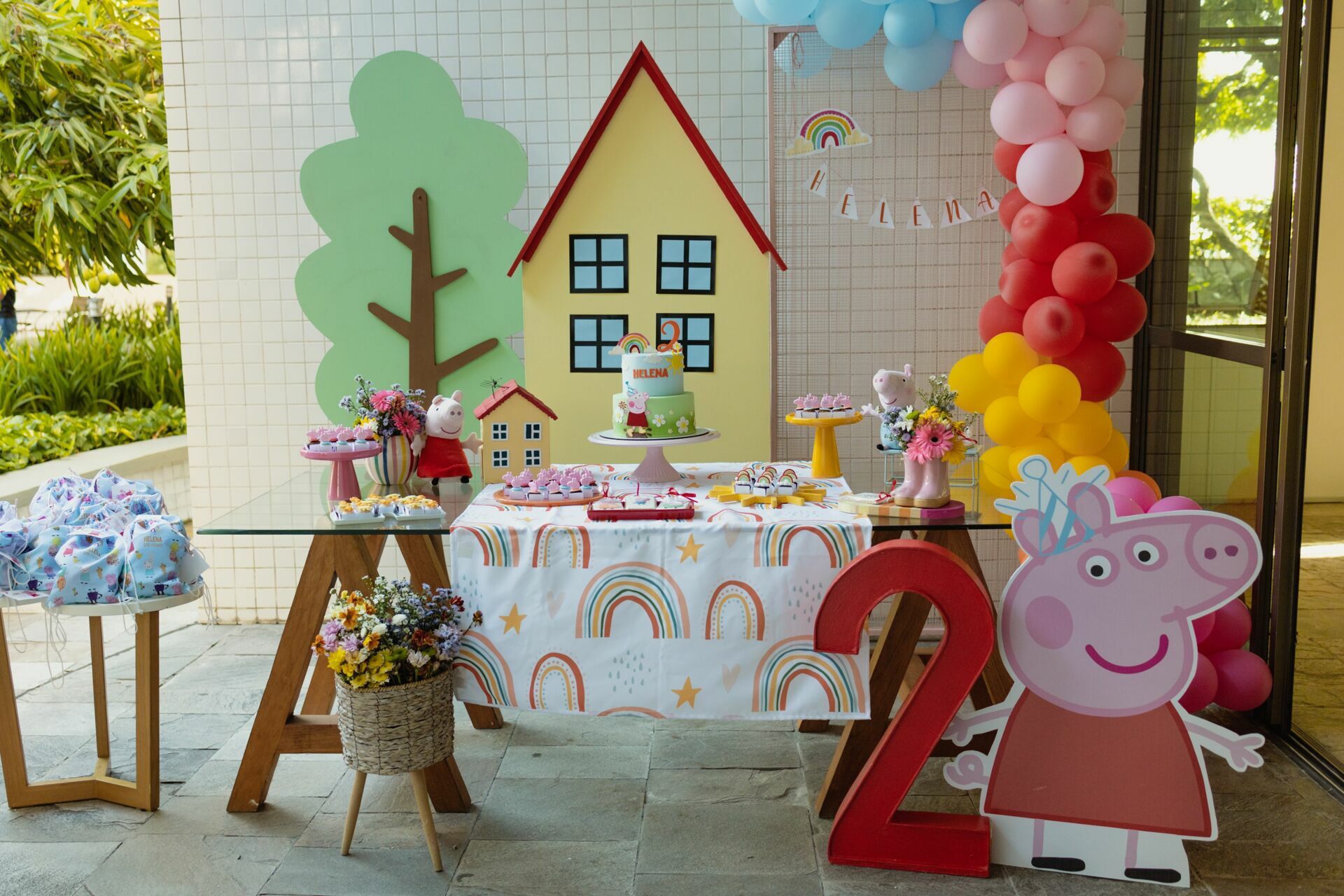 Foto Aniversário 2 anos de Helena, Peppa Pig - Recife, PE Foto Aniversário 2 anos de Helena, Peppa Pig - Recife, PE - Imagem 8